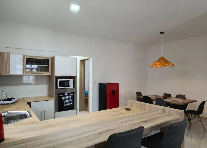 Appt 2 Chambres Au Coeur De Gb